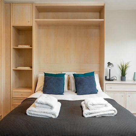 Capital Sloane Street Studio With Balcony Londres Exterior foto